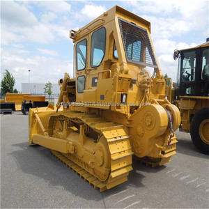 Bulldozer Komatsu D7G usado con componentes básicos similares de Caterpillar D6R y D8R, incluido el motor y la bomba a la venta - Product Image 4