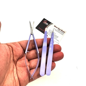 Pince à épiler à sourcils Ombre blanc violet avec logo personnalisé Ciseaux à sourcils à bouts pointus inclinés en acier durable Pince à épiler pratique - Product Image 6