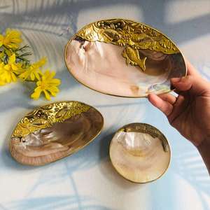 Luxurious Design Mother of Pearl Dinner <b>Decor</b> <b>Plates</b> Hot Sale Premium Quality Caviar MOP Shell Shaped <b>Plate</b> - Product Image 3
