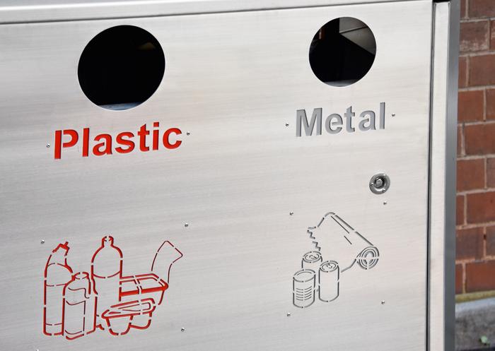 127 US GAL Dustbin Stainless Steel Recycling Bin Advertising Durable Trash Can for City