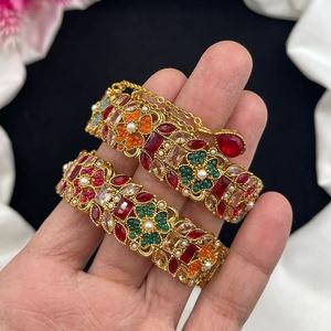 2025 Customized Indian Ethnic Women's Jewelry Sets Handmade Antique Gold Plated Zircon Flower Design Openable Bangles Fashion - Product Image 6