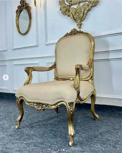 Chaises de salle à manger en bois sculptées à la main Meubles en bois exquis - Product Image 1