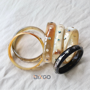 Pulsera de Cuerno de Búfalo con Incrustaciones de Concha, Hecha a Mano en Vietnam, Se Aceptan Pedidos al por Mayor y Personalizados - Product Image 5