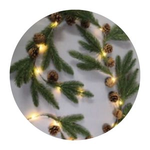 1,4 m. Ghirlanda di rami di pino e pigne con LED a batteria (GSC 204690035) - Product Image 1