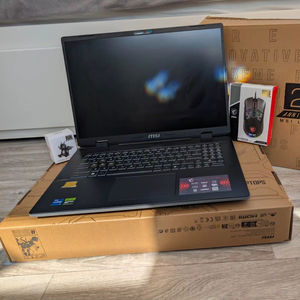 Portátil para juegos de alta calidad 17 HX B14VFKG - Intel(R) Core(TM) i7-14650HX 2.20 GH - Product Image 1