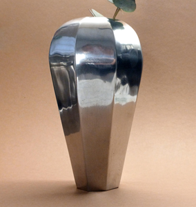 Jarrón de Flores de Aluminio Plateado, Centro de Mesa Plateado, Decoración, Jarrón Hecho a Mano a Precio de Mayoreo, para Navidad - Product Image 1