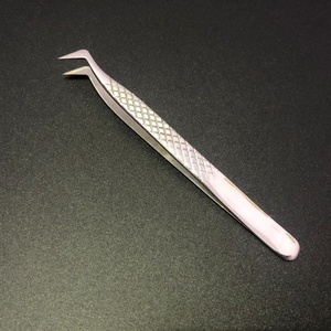 Pincettes d'extension de cils argentées durables en acier inoxydable Finition miroir terne Solide Forte Poignée en diamant Beauté des fibres pointues - Product Image 5