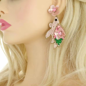 ต่างหูปักลูกปัดเครื่องประดับแฟชั่นสำหรับผู้หญิงและเด็กผู้หญิงทำมือจากอินเดีย - Product Image 1