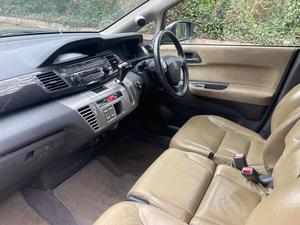 HONDA FR-V 2007 d'occasion, conduite à gauche/droite - Product Image 6