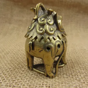 Brûleur d'encens en laiton décoratif pour la maison et le bureau, design indien classique religieux avec finition rustique - Product Image 1