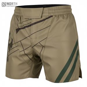 Shorts de course pour hommes personnalisables, fabriqués en polyester, sublimation, style décontracté, taille mi-haute, design personnalisé, shorts d'été pour hommes - Product Image 1