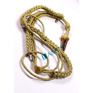 Aiguillette uniforme en mylar OEM avec cordon d'épaule couleur or - Product Image 3