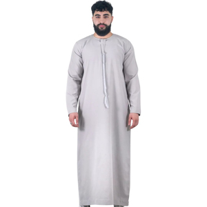 Meilleure vente Thobe pour hommes OEM Thobe islamique pour hommes traditionnel personnalisé bras de poitrine vente en gros dernière conception Thobe / Thawb manches longues - Product Image 1