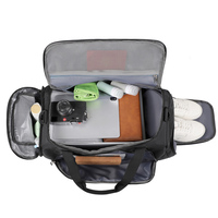 Sac de sport multifonctionnel en nylon imperméable avec logo personnalisé, 30-40L, pour hommes et femmes, idéal pour le fitness et les voyages, fermeture éclair, vente chaude