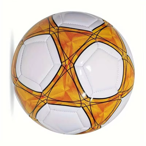 URBANGAZER INDUSTRIES Ballon de football en PU de haute qualité, personnalisé, taille 5, cousu à la main, pour entraînement en plein air, balle de sport pliable avec logo - Product Image 1