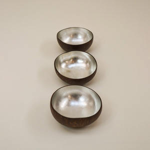 Fournisseur vietnamien bols décoratifs en laque prix compétitif bol en noix de coco laqué artisanal - Product Image 3