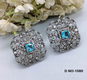 Pendientes de tuerca de piedra hechos a mano inspirados en la moda con esmalte dorado perfecto para ocasiones especiales para mujeres de la India - Product Image 2