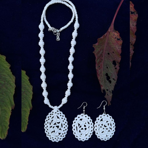 Venta al por mayor de collares de hueso de búfalo tallado tribal de estilo étnico, joyería de aleación hecha a mano para tiendas de moda, accesorios de reventa - Product Image 4