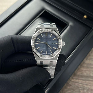 Montre mécanique pour homme de marque haut de gamme, style hip-hop, personnalisée avec diamants glacés, bracelet en acier inoxydable, montre avec diamants moissanite - Product Image 1