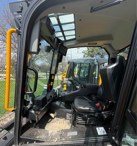 Achetez des chargeuses compactes JCB pour la construction - Offre spéciale - Chargeuses haute performance - Livraison rapide disponible - Product Image 3