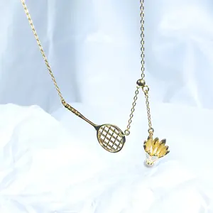 Collar con Colgante de Bádminton de Plata de Ley s925 de Primera Calidad con Perla de Agua Dulce, Joyería Deportiva de Nicho, Diseño de Regalo Personalizable 2025 - Product Image 3