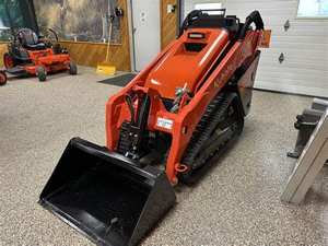 2024 Kubota SCL1000 nouvelle chargeuse compacte moteur Diesel 4x4 entraînement sur chenilles Mini chargeur frontal fixation de seau chenille 5 tonnes - Product Image 6