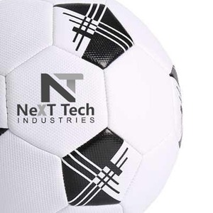 Tech Industries Ballon d'entraînement de football Matériau PU à des fins d'entraînement avec un design personnalisé et un logo personnalisé - Product Image 3