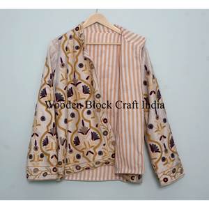 Veste en velours brodée Suzani multicolore faite à la main pour femmes, design floral respirant, veste artisanale pour femmes - Product Image 6