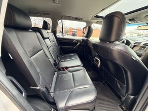 IMPRESIONANTE LEXUS GX 460 PREMIUM 2014 CON TRANSMISIÓN AUTOMÁTICA Y MOTOR V8 - Product Image 4