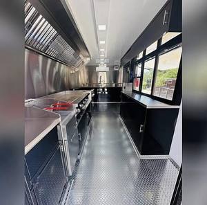 Remolque de Comida Móvil Rosa, Camión de Comida de Doble Eje, Remolque de Comida Personalizado con Ventana de Servicio para Eventos al Aire Libre - Product Image 5