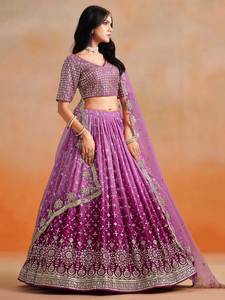 Lehenga Choli OMBR Moderno con Bordado Floral y Geométrico, de Georgette de Secado Rápido, para Todas las Temporadas, Ideal para Bodas y Fiestas - Product Image 4
