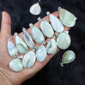 สร้อยคอโมราอัญมณีทรงหลังเบี้ยลายแถบจี้ชุบเงินจี้คอลเลกชั่นเครื่องประดับสร้อยคอผู้หญิง - Product Image 1