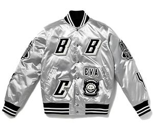 Veste en satin de luxe pour hommes et femmes Tissu doux et brillant Logo personnalisé disponible en vrac - Product Image 5