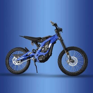 Vélo électrique Surron populaire pour le trail, avec un système de transmission à couple élevé, une batterie longue durée et une forte capacité de montée. - Product Image 1