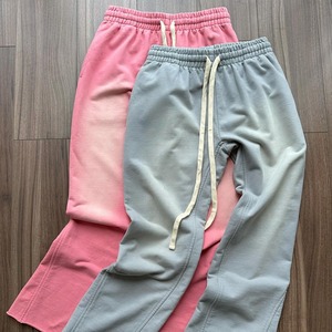 กางเกงวอร์มผู้ชายทรงเฮฟวี่เวท ผ้าฝ้ายวินเทจ ลุคย้อนยุค ฟอกสีซีดแบบซันเฟด ทรงขาบาน - Product Image 4