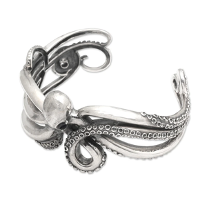 Brazalete de Plata de Ley 925 con Diseño Único de Pulpo Oxidado, Estilo Bohemio Minimalista, Precio al por Mayor - Product Image 1