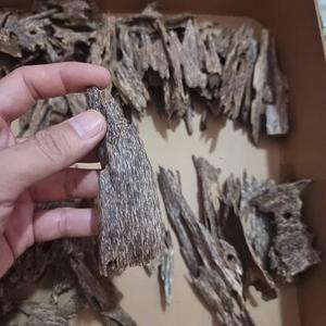 Material de madera de calidad superior Vietnam Oud Agarwood Chips - Product Image 3