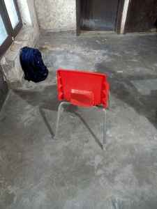 Chaise d'école pour enfants en plastique, design moderne, durable, hauteur réglable, dossier haut, pivotante, pour chambre à coucher, salon, école, usage extérieur - Product Image 2