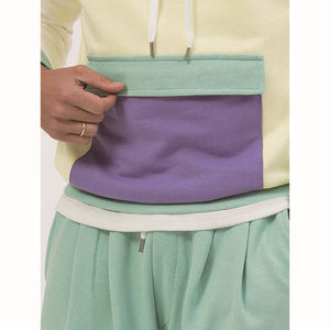 เสื้อฮู้ดดี้ผู้ชายทรงบ็อกซี่ แขนยาว ผ้าเทอร์รี่คุณภาพสูง มีเชือกผูก ทรงโอเวอร์ไซส์ ตัดสี ผ้าฝ้าย - Product Image 3