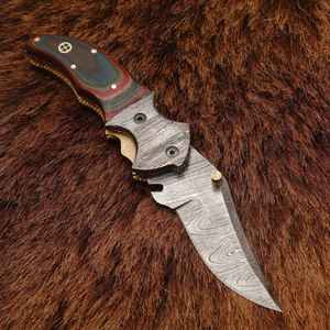 Couteaux pliants de survie en acier Damas faits à la main sur mesure OEM, manche en bois, survie en plein air, personnalisés avec étui en cuir - Product Image 1