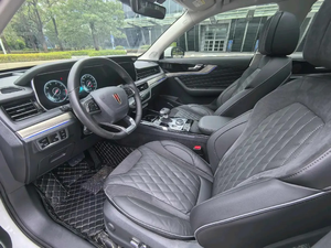 SUV de luxe de taille moyenne d'occasion, véhicule automatique premium 5 places à vendre, en bon état, prêt à rouler - Product Image 2