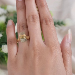 แหวนพลอยฟลูออไรต์ขายดีเครื่องประดับคริสตัลหลากสีธรรมชาติเพื่อความชัดเจนทางจิต - Product Image 3