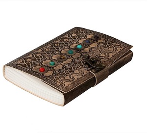 Diario de cuero Vintage de 9x6 pulgadas, diseño en relieve de siete piedras, cierre de bloqueo 200, borde de cubierta antiguo, costura de hilo de sillín - Product Image 4