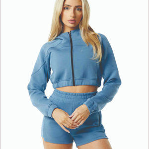 Impresión personalizada de las mujeres de moda logotipo personalizado de punto de verano ropa Crop Top de dos piezas pantalones cortos conjunto Joggers conjuntos trajes - Product Image 2