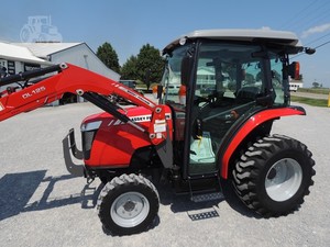 แมสซีย์เฟอร์กูสันรถไถขนาดเล็ก4WD 1735เมตร8HP ดีเซลเดินสนามหญ้าตีนตะขาบที่มีแกน1735เมตรมอเตอร์ปั๊มกระปุกเกียร์สำหรับใช้ในฟาร์ม - Product Image 6