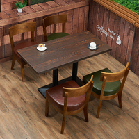 Ensemble table basse en bois de couleur personnalisée 4 chaises table à manger pour restaurant et hôtel