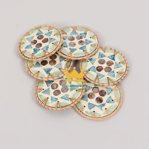 แผ่นรองแก้วหวายหลากสีสำหรับรองแก้วสไตล์วินเทจเป็นมิตรต่อสิ่งแวดล้อมแผ่นรองแก้วแบบสาน - Product Image 4