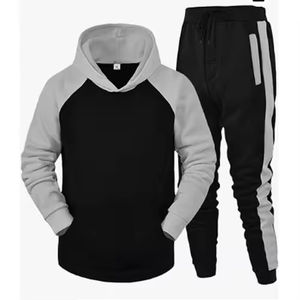 Dernière conception d'usine de survêtements pour hommes, ensemble de survêtements de style nouveau au prix de gros, fabriqués au Pakistan - Product Image 2