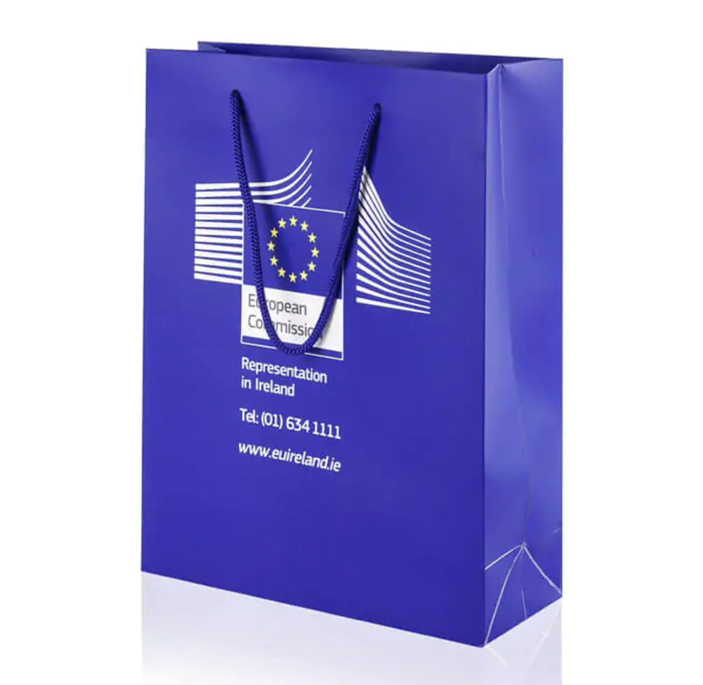 Luxury Custom Size Cardboard Paper Bags for Clothing Jewellery Cosmetics Fragrances Christmas Gift Socks Etc.