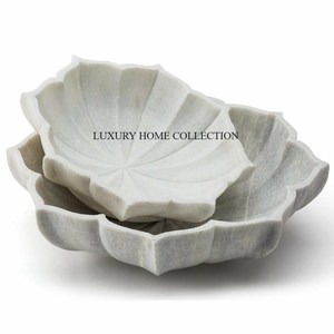 Cuencos para servir de mármol natural con patrones de base metálica ideales para la presentación elegante de ensaladas de frutas o artículos decorativos - Product Image 4